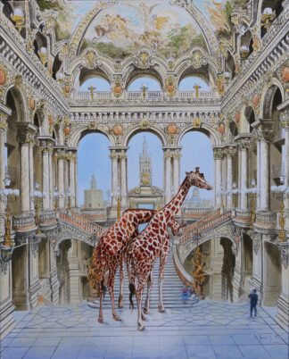 Pintura de dos jirafas en la escalinata dorada de la Ópera Garnier con la Giralda al fondo